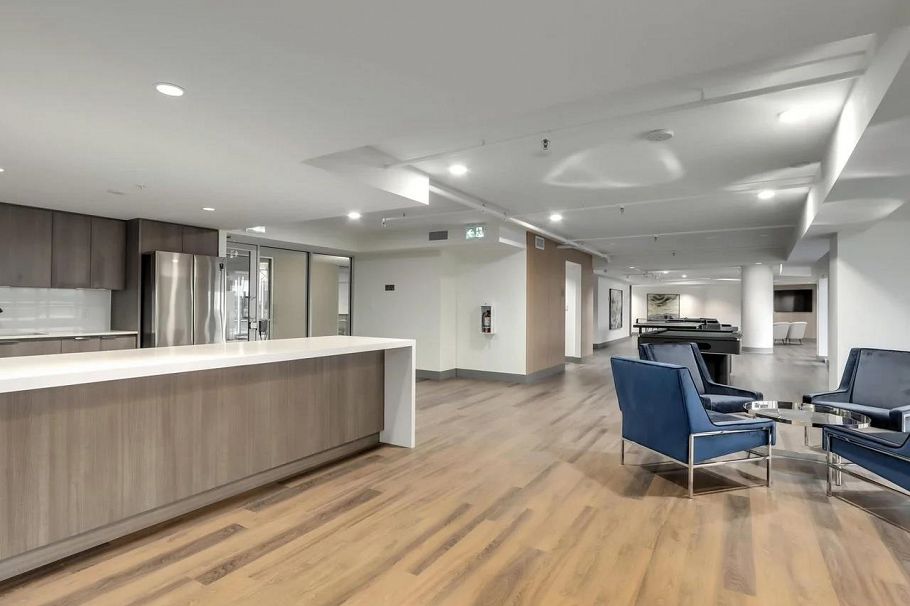 907 8699 Hazelbridge Way Richmond, BC - 29