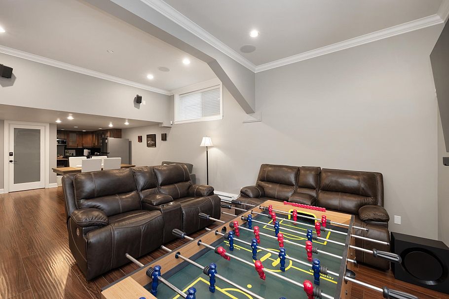 4050 St. Pauls Avenue North Vancouver, BC - 29