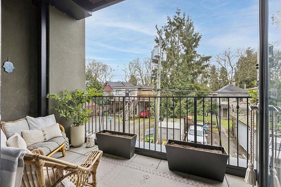 10 2156 W 12th Avenue Vancouver, BC - 24