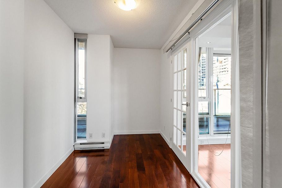 306 980 Cooperage Way Vancouver, BC - 8