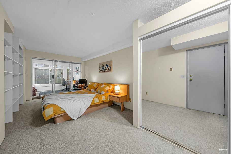 101 1924 Comox Street Vancouver, BC - 17