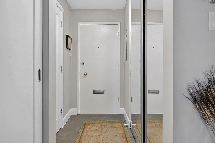 402 1100 Harwood Street Vancouver, BC - 17