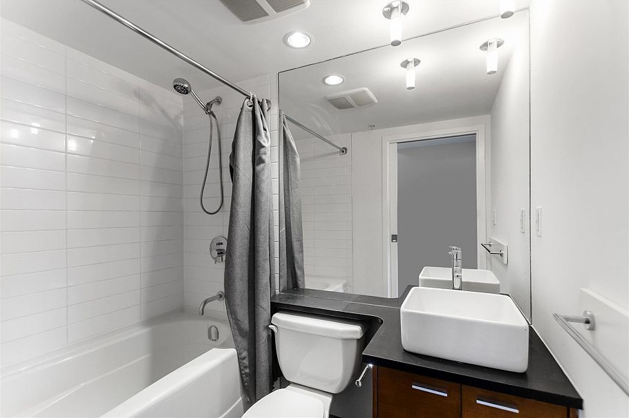 306 980 Cooperage Way Vancouver, BC - 17