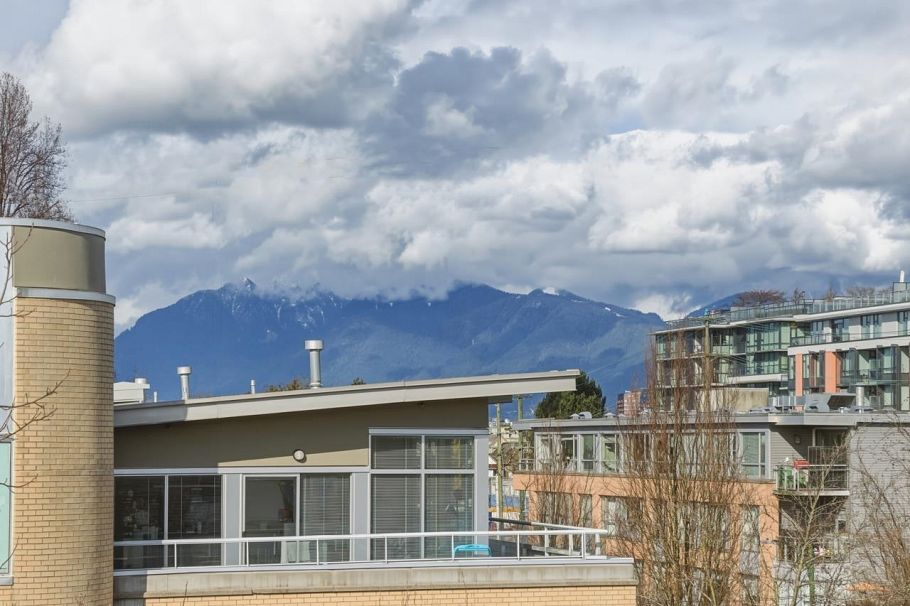 404 2768 Cranberry Drive Vancouver, BC - 6