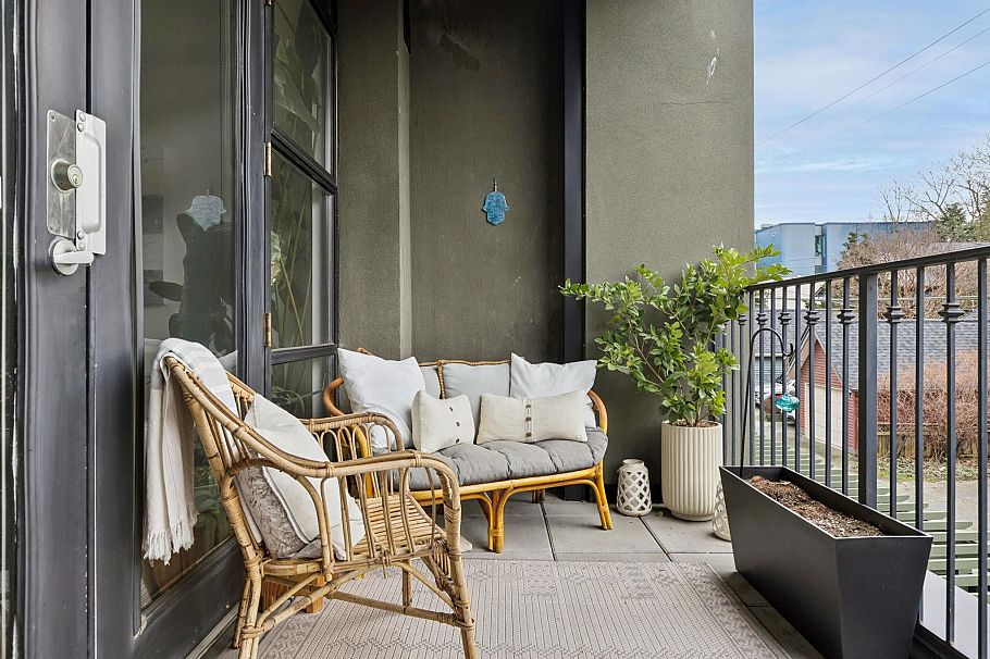 10 2156 W 12th Avenue Vancouver, BC - 25