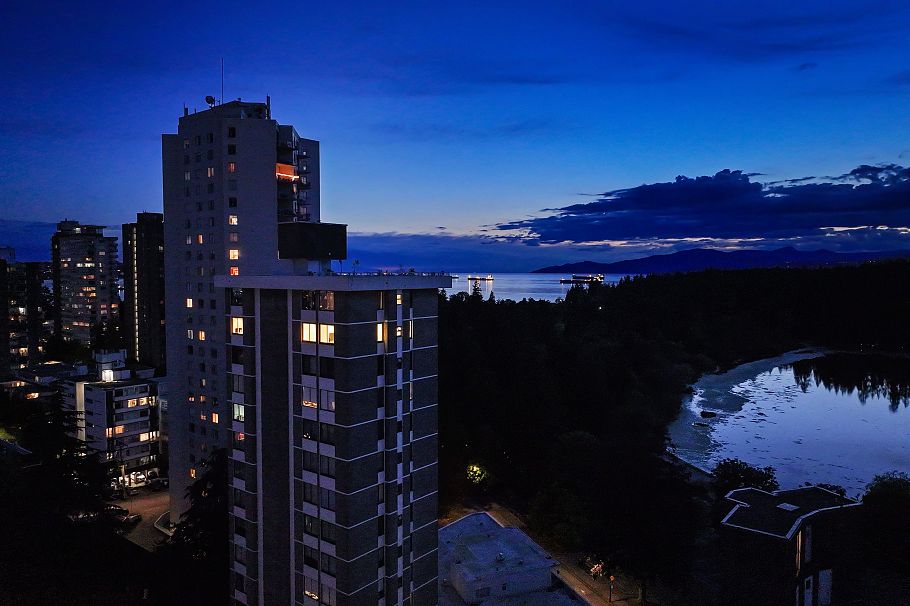 1501 845 Chilco Street Vancouver, BC - 40