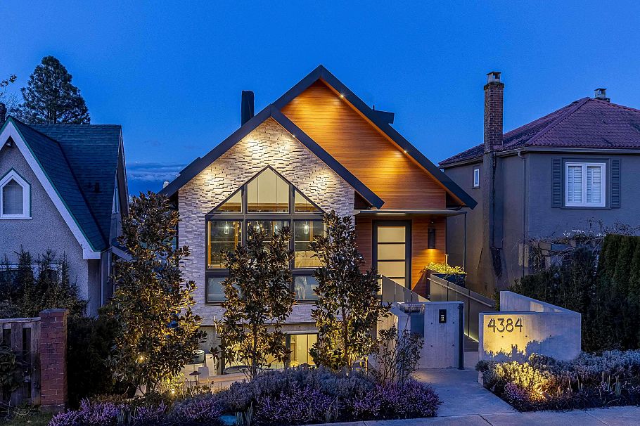 4384 Quesnel Drive Vancouver, BC - 1