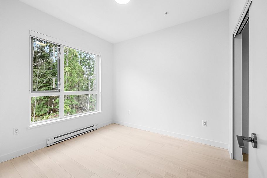 408 3596 Malsum Drive North Vancouver, BC - 13