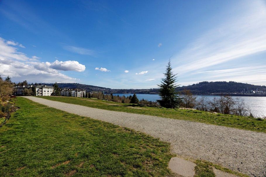 208 560 Raven Woods Drive North Vancouver, BC - 25