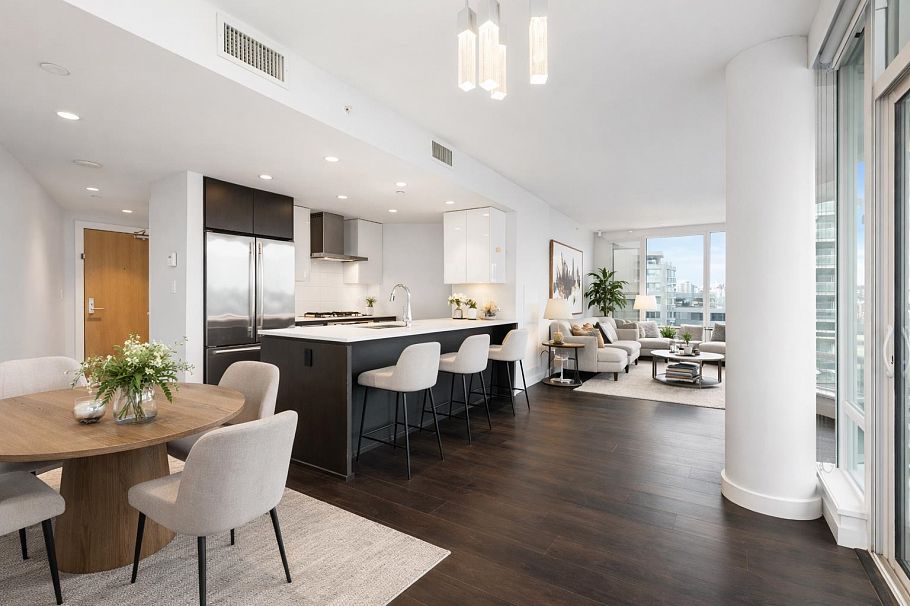 1726 1618 Quebec Street Vancouver, BC - 3