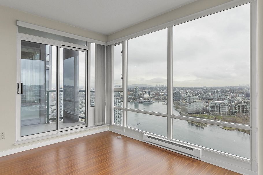 3805 1033 Marinaside Crescent Vancouver, BC - 5