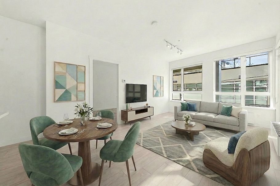 208 711 W 14th Street North Vancouver, BC - 3