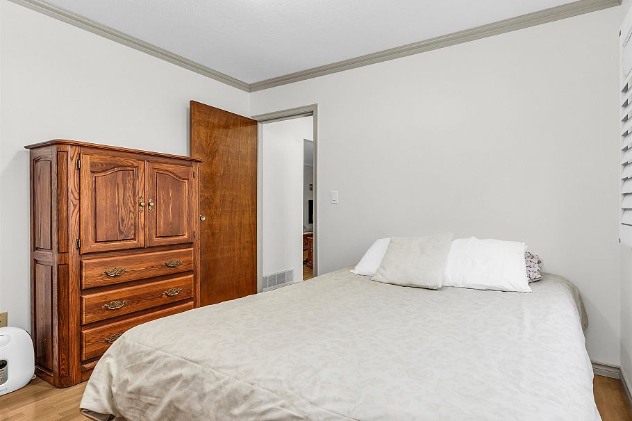 583 W 18th Avenue Vancouver, BC - 12