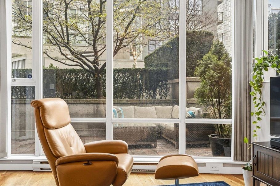 101 550 Pacific Street Vancouver, BC - 9