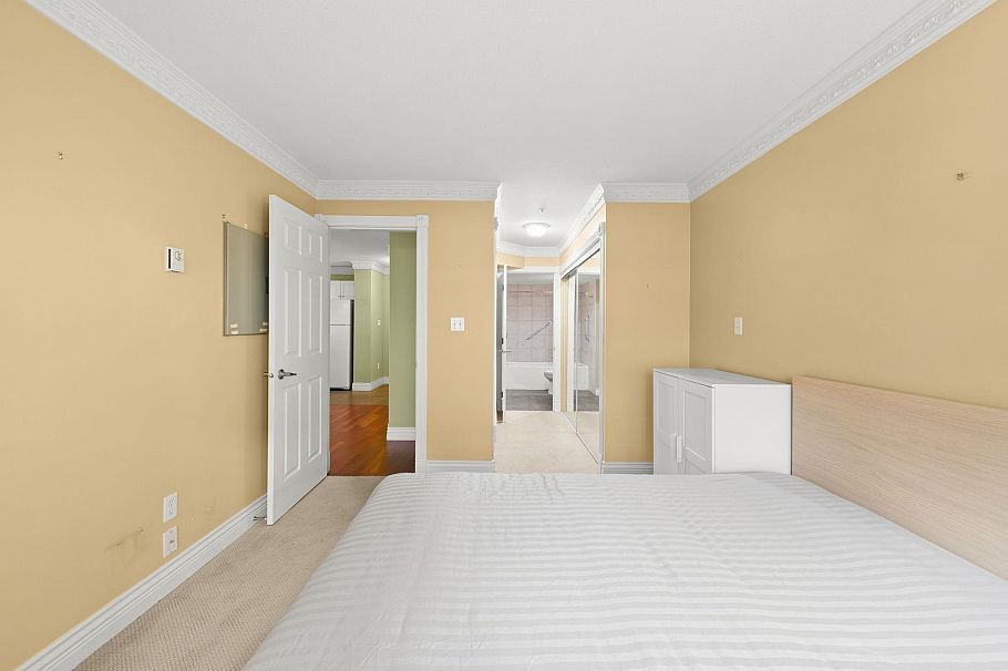 104 2815 Yew Street Vancouver, BC - 14