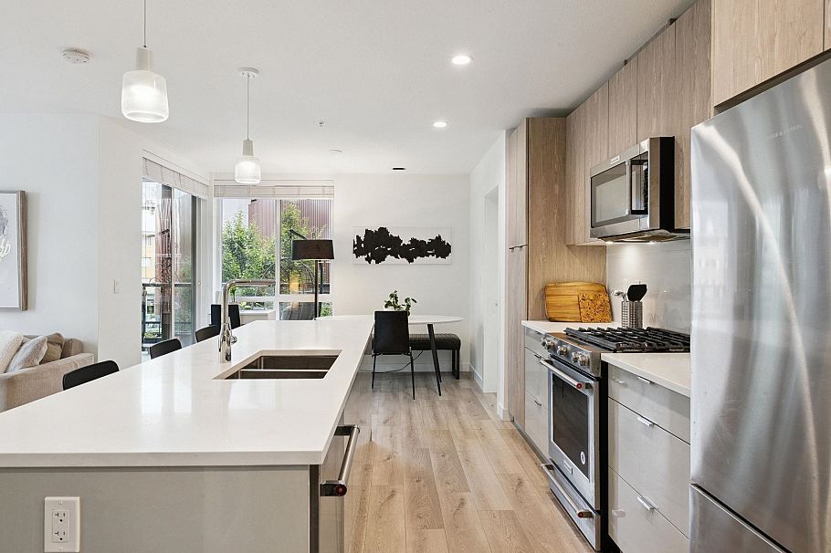 309 128 E 8th Street North Vancouver, BC - 5