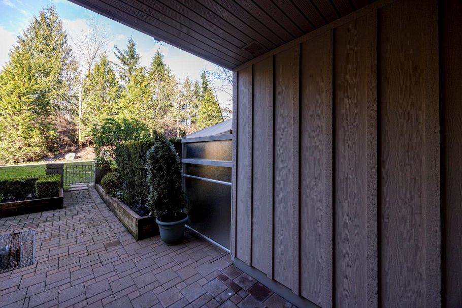 208 560 Raven Woods Drive North Vancouver, BC - 16