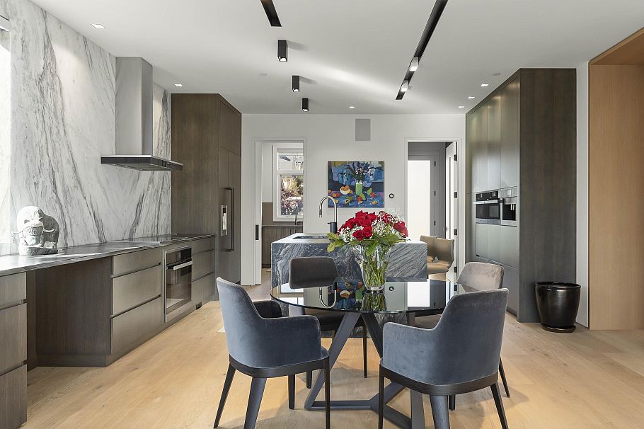 6021 Collingwood Place Vancouver, BC - 8