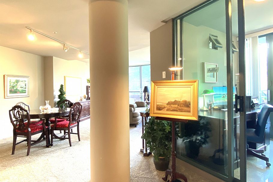 301 1888 Alberni Street Vancouver, BC - 5