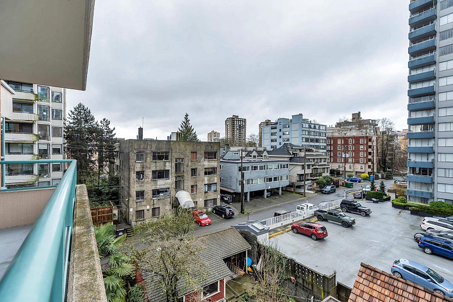 603 1132 Haro Street Vancouver, BC - 21