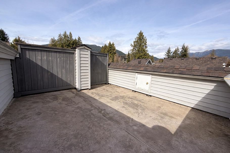 15 1015 Lynn Valley Road North Vancouver, BC - 11