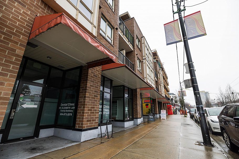 312 1239 Kingsway Street Vancouver, BC - 3