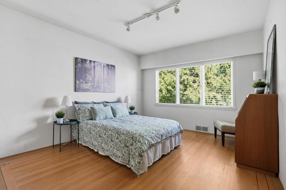 6034 Collingwood Place Vancouver, BC - 11