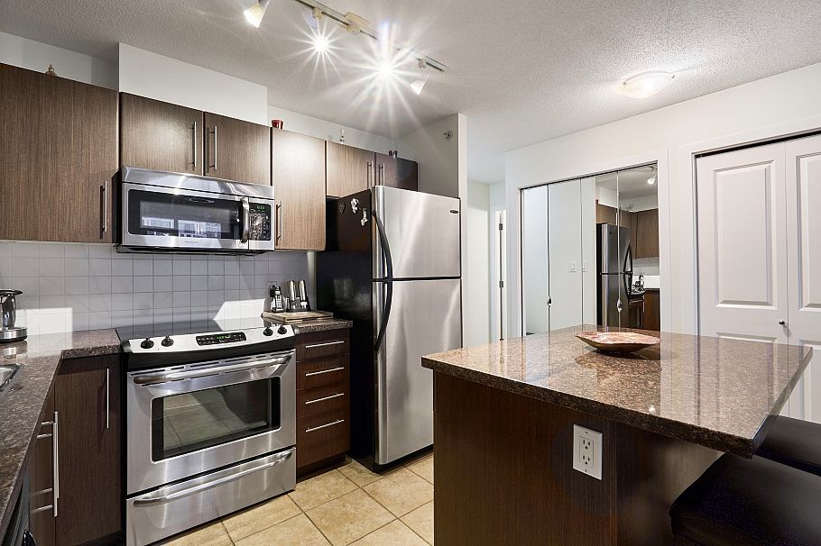 401 2138 Madison Avenue Burnaby, BC - 3