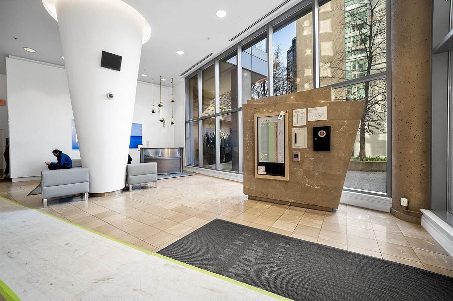 702 1008 Cambie Street Vancouver, BC - 21