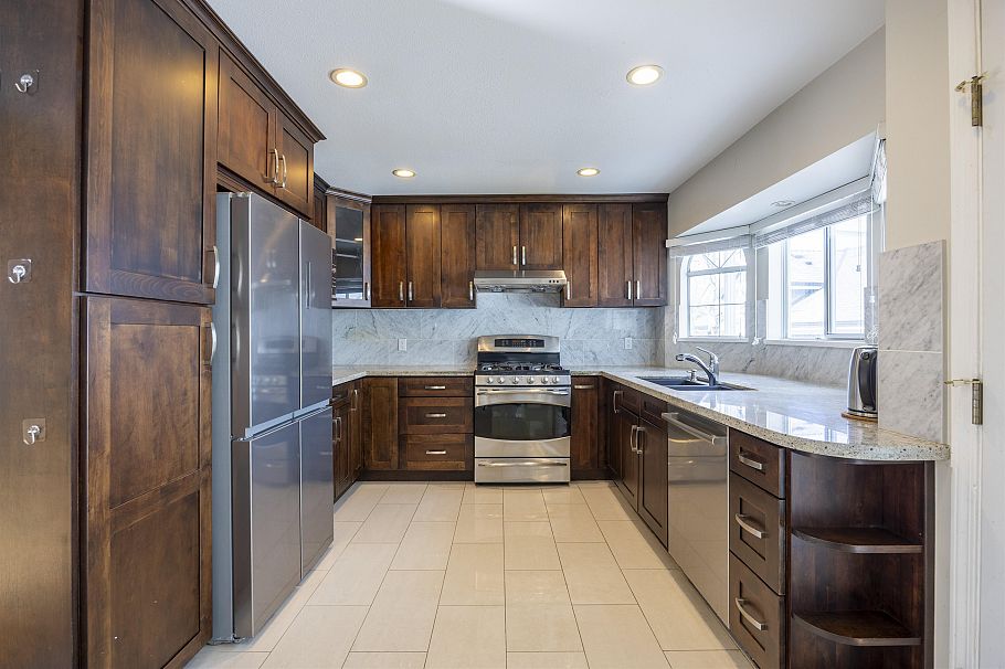 3259 E 46th Avenue Vancouver, BC - 14