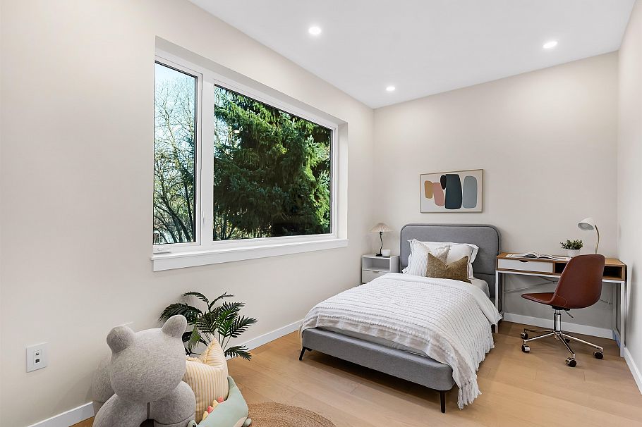 2 2764 W 14th Avenue Vancouver, BC - 22