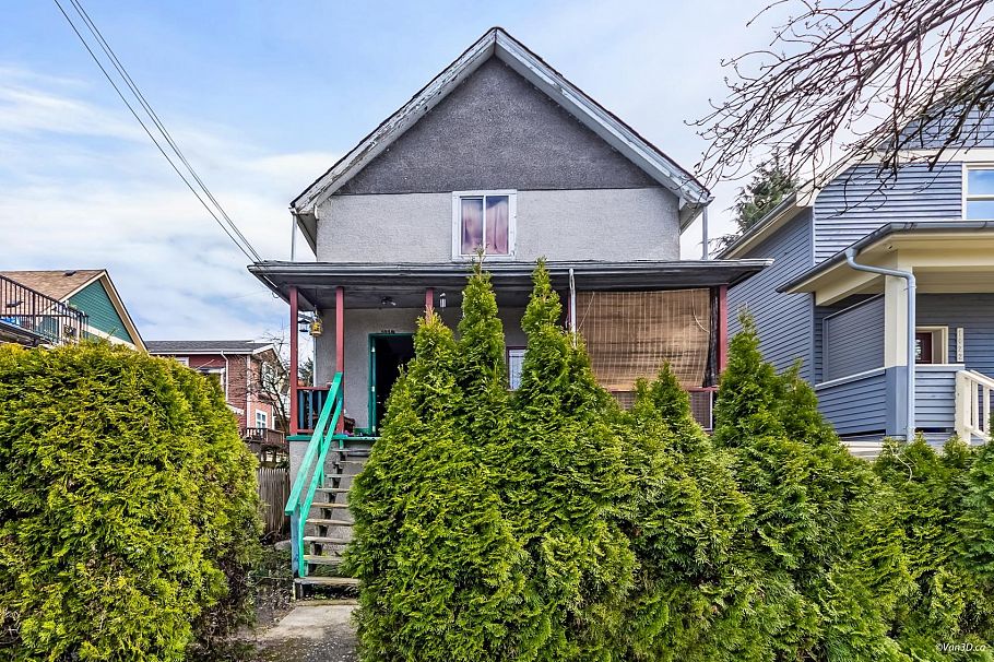 1018 Odlum Drive Vancouver, BC - 2