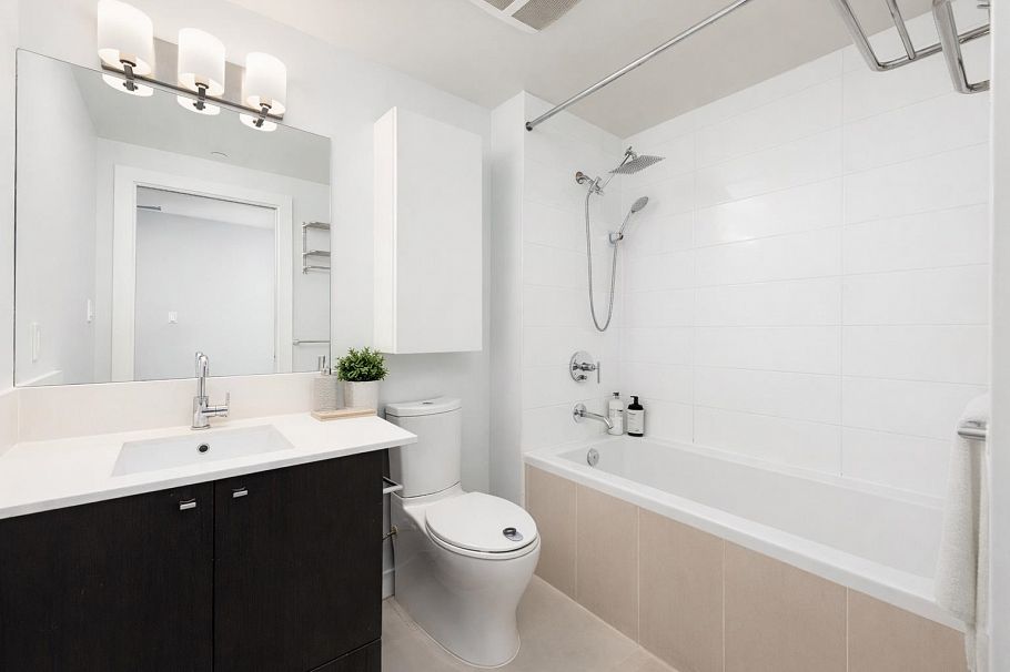 1726 1618 Quebec Street Vancouver, BC - 11