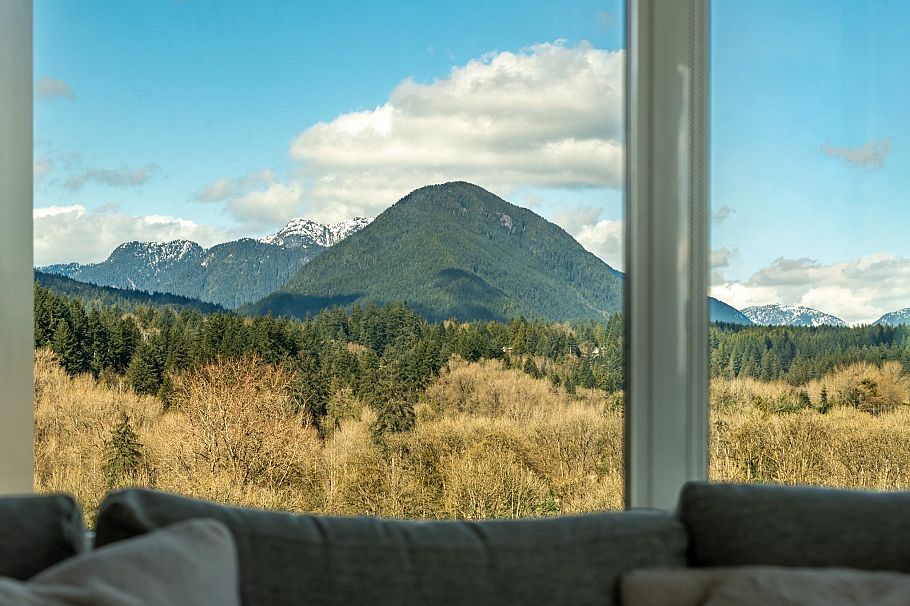 1402 680 Seylynn Crescent North Vancouver, BC - 10