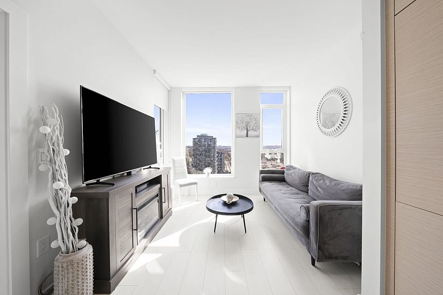 2201 3438 Sawmill Crescent Vancouver, BC - 4