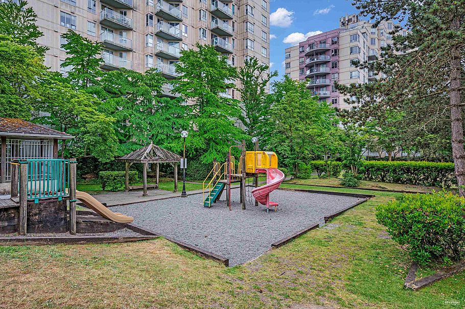 1007 3489 Ascot Place Vancouver, BC - 18