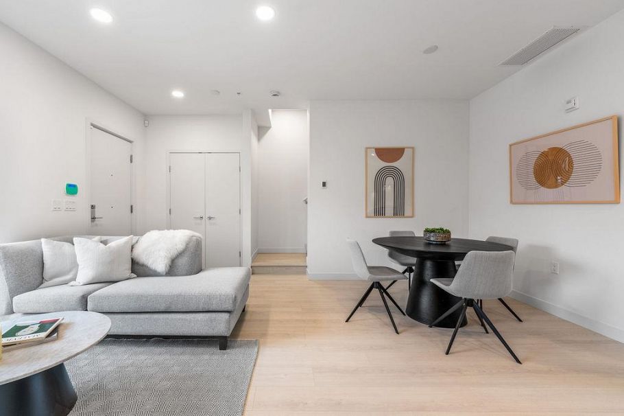 2425 Grant Street Vancouver, BC - 10