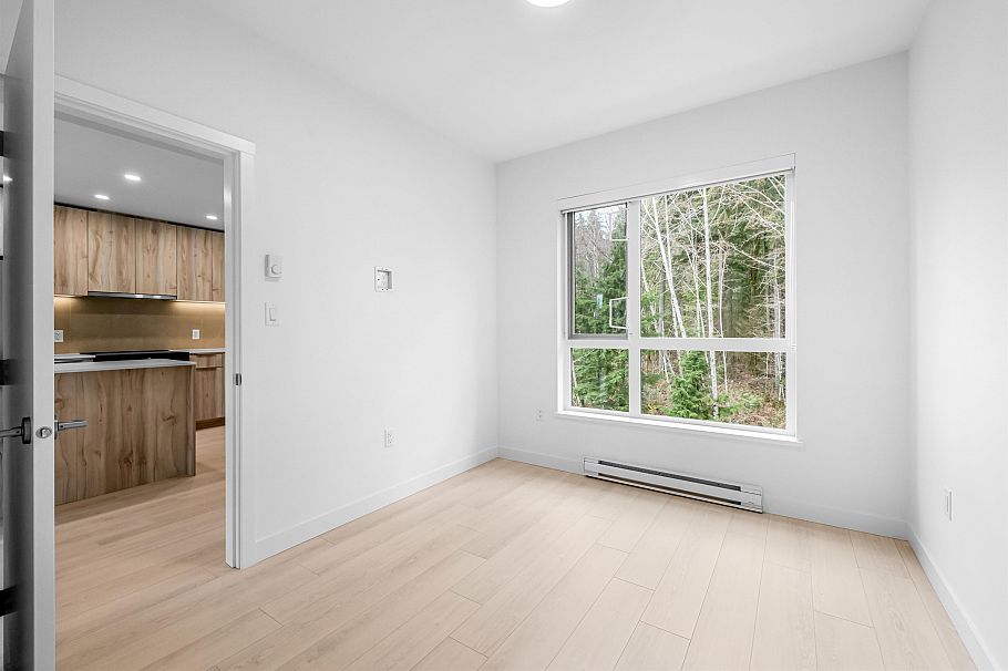 408 3596 Malsum Drive North Vancouver, BC - 14