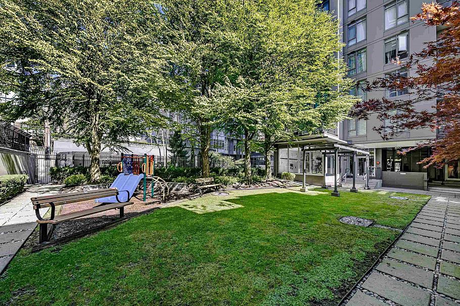 307 1001 Homer Street Vancouver, BC - 20