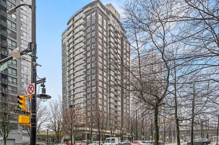101 550 Pacific Street Vancouver, BC - 33
