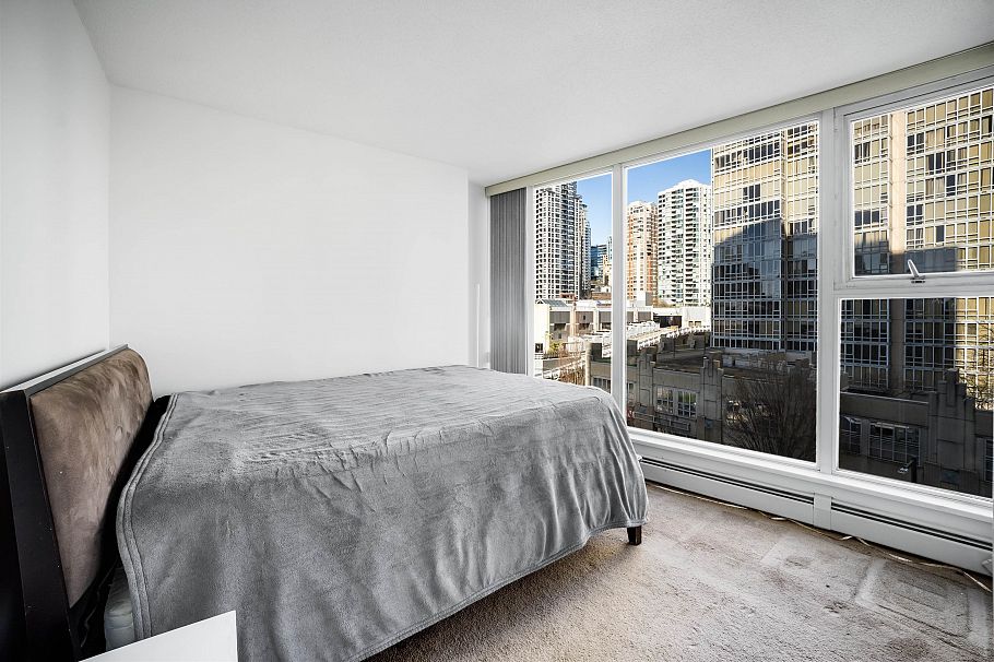 702 1008 Cambie Street Vancouver, BC - 10