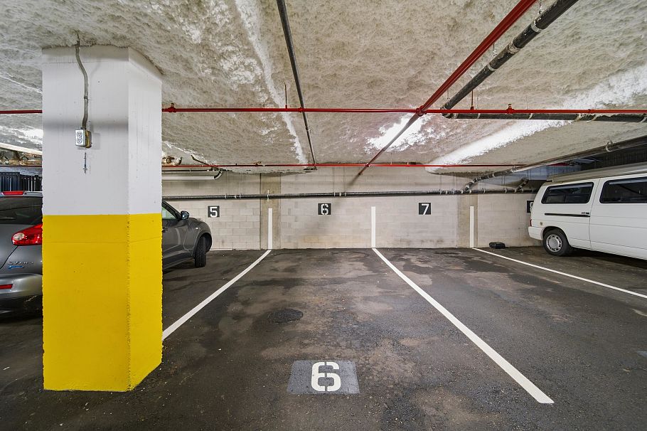 207 3663 W 16 Avenue Vancouver, BC - 27