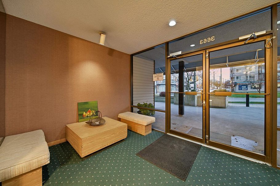 207 3663 W 16 Avenue Vancouver, BC - 29