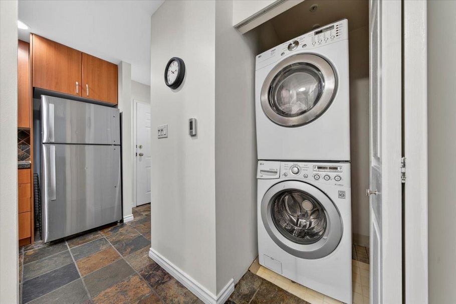 211 3600 Windcrest Drive North Vancouver, BC - 15