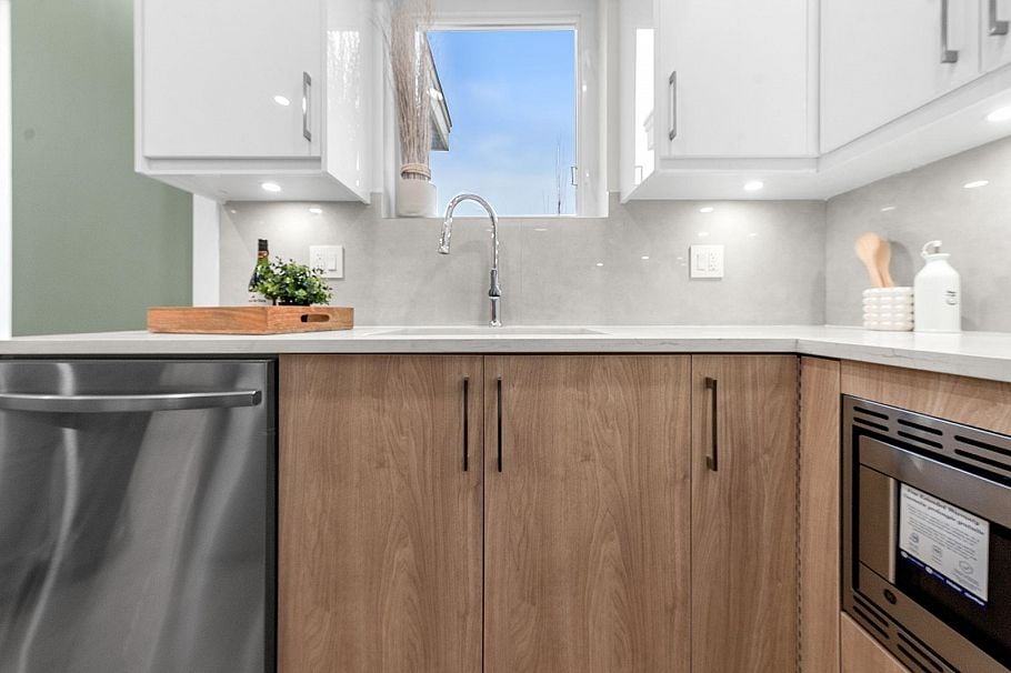 1 3581 Haida Drive Vancouver, BC - 15