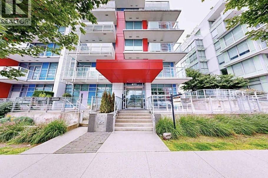 Xxx 677 W 41 AVENUE, Vancouver BC V5Z 3M4 Vancouver, BC - 1