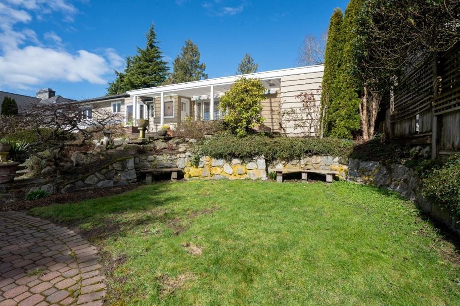 6034 Collingwood Place Vancouver, BC - 31