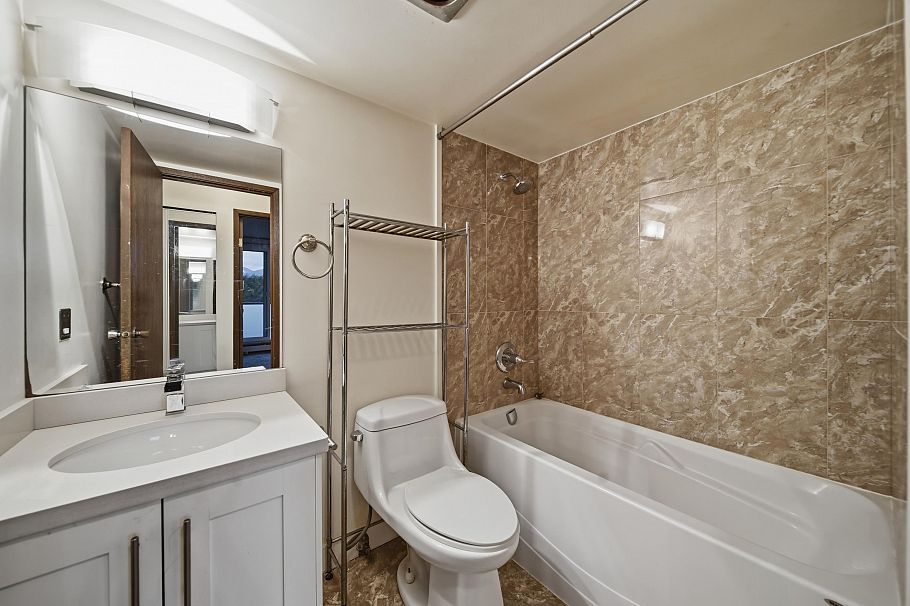 207 3663 W 16 Avenue Vancouver, BC - 14