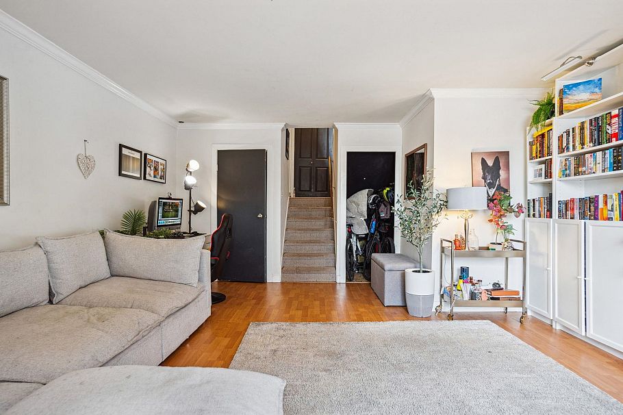 784 Millbank Vancouver, BC - 3