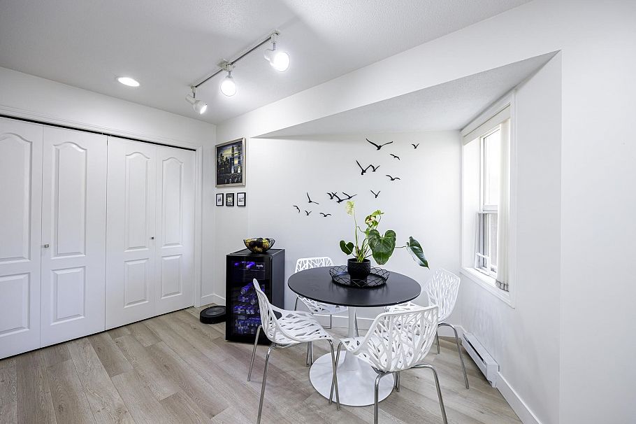 303 1500 Ostler Court North Vancouver, BC - 15